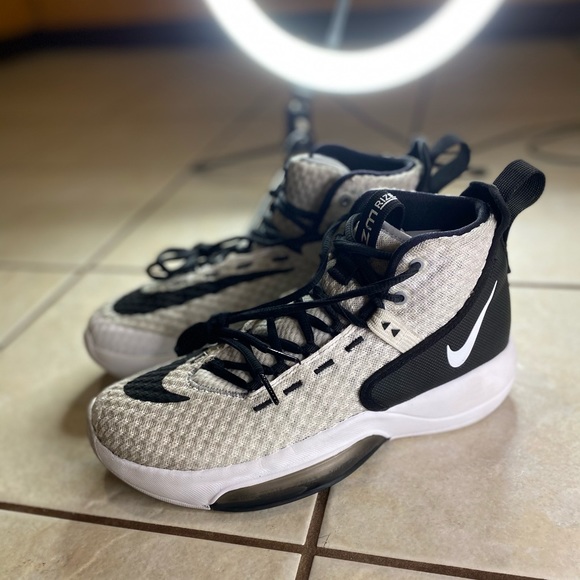 Nike Zoom Rize TB Team Basketball Shoes White Black BQ5468-100 Mens Size 7 - Picture 2 of 9